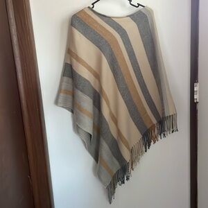 Coco+Carmen fringed poncho